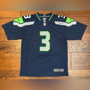 NFL Seattle Seahawks Russell Wilson Jersey Youth L 14-16 NWOT